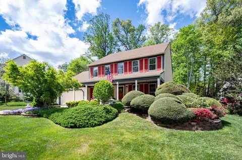 Exterior - 6830 Bluecurl Cir, Springfield, VA 22152 photo 2 of 22