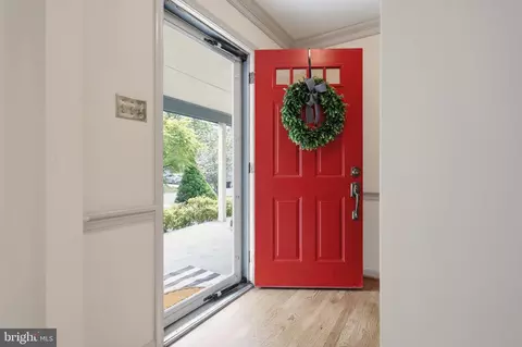 Entry Way - 6830 Bluecurl Cir, Springfield, VA 22152 photo 1 of 3