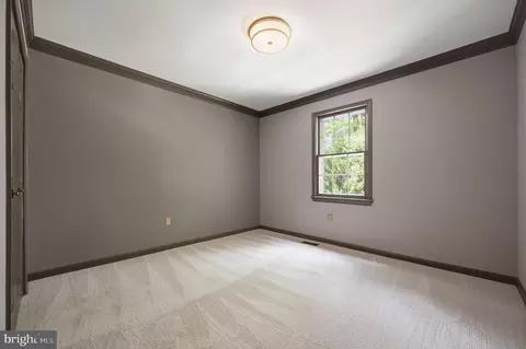 Bedroom - 6830 Bluecurl Cir, Springfield, VA 22152 photo 7 of 7