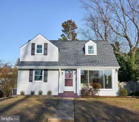 6621 Cornell Dr, Alexandria, VA 22307