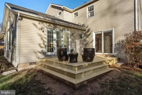 Exterior - 9516 Wallingford Dr, Burke, VA 22015 photo 13 of 17