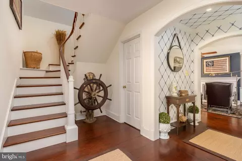 7831 Southdown Rd, Alexandria, VA 22308 photo 32