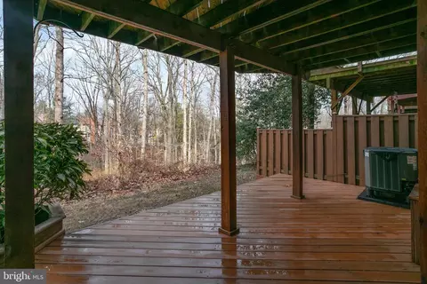 Exterior - 7205 Gentian Ct, Springfield, VA 22152 photo 5 of 7