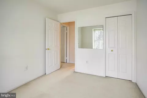 Bedroom - 7205 Gentian Ct, Springfield, VA 22152 photo 5 of 6