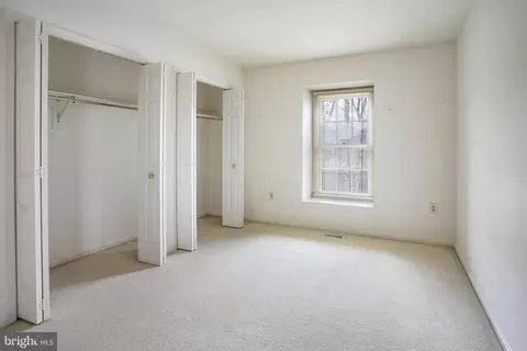 Bedroom - 7205 Gentian Ct, Springfield, VA 22152 photo 3 of 6
