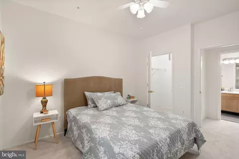 Bedroom - 1601 Spring Gate Dr #1116, Mclean, VA 22102 photo 4 of 5