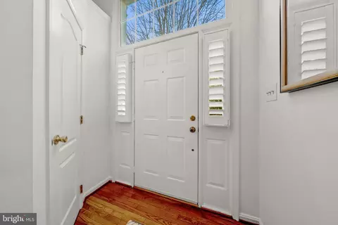 Entry Way - 12027 Edgemere Cir, Reston, VA 20190 photo 1 of 10