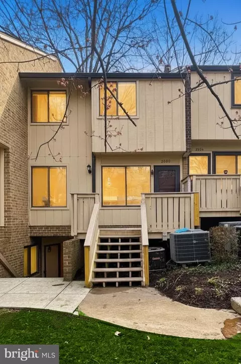 2600 Glengyle Dr #118, Vienna, VA 22181