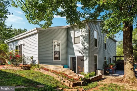 Other - 4104 Hamlin Ave, Chantilly, VA 20151 photo 8 of 8