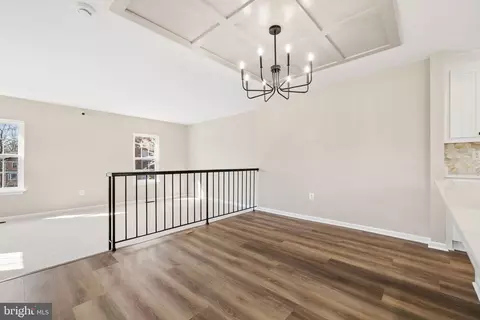 7800 Solomon Seal Dr, Springfield, VA 22152 photo 14