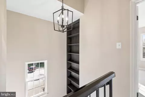 7800 Solomon Seal Dr, Springfield, VA 22152 photo 27