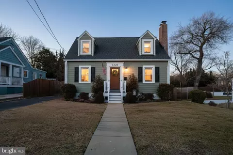 3306 Groveton St, Alexandria, VA 22306