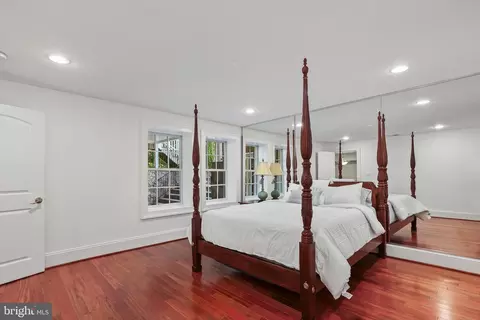 Bedroom - 7331 Calvert St, Annandale, VA 22003 photo 11 of 11