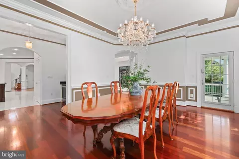 Dining - 7331 Calvert St, Annandale, VA 22003 photo 3 of 4