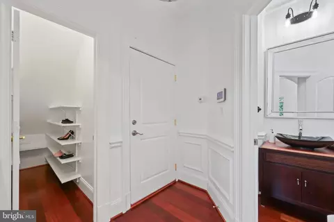 Entry Way - 7331 Calvert St, Annandale, VA 22003 photo 4 of 8