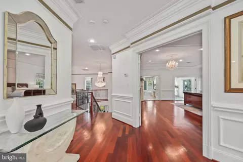 Entry Way - 7331 Calvert St, Annandale, VA 22003 photo 7 of 8