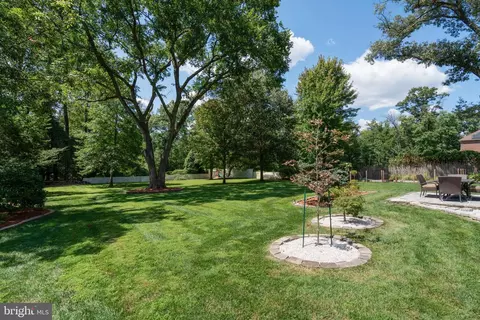 Exterior - 7331 Calvert St, Annandale, VA 22003 photo 15 of 15