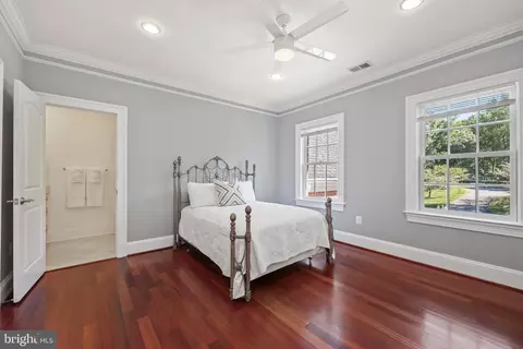 Bedroom - 7331 Calvert St, Annandale, VA 22003 photo 6 of 11