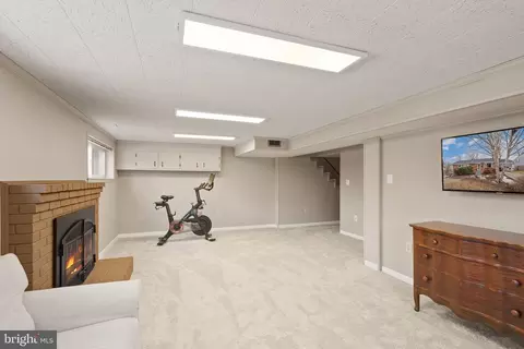 Other - 8108 Carrick Ln, Springfield, VA 22151 photo 6 of 15
