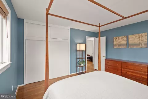 Bedroom - 8108 Carrick Ln, Springfield, VA 22151 photo 4 of 8