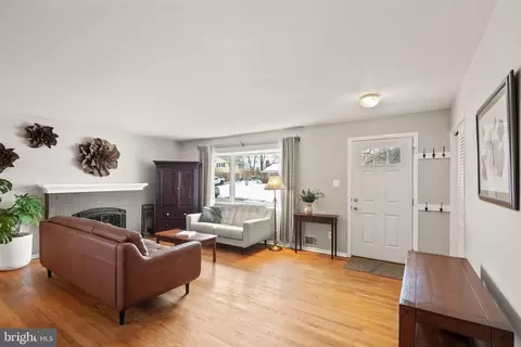 Other - 8108 Carrick Ln, Springfield, VA 22151 photo 4 of 15