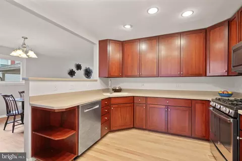 Kitchen - 8108 Carrick Ln, Springfield, VA 22151 photo 1 of 3