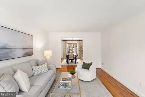1838 Golf View Ct, Reston, VA 20190 photo 6
