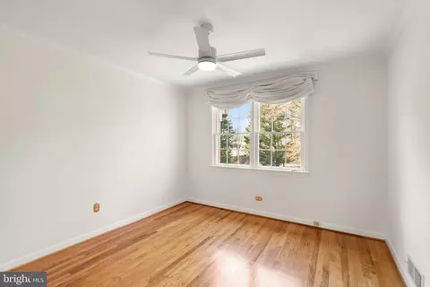 1838 Golf View Ct, Reston, VA 20190 photo 29