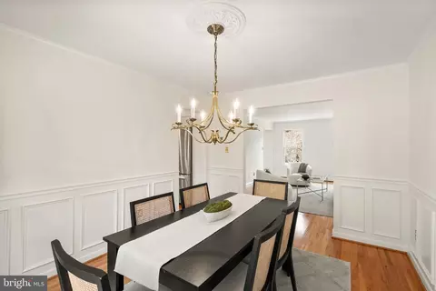 1838 Golf View Ct, Reston, VA 20190 photo 11