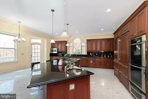 Kitchen - 8537 Old Dominion Dr, Mclean, VA 22102 photo 4 of 4