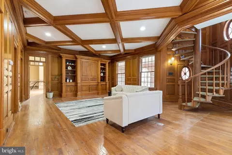 Living - 8537 Old Dominion Dr, Mclean, VA 22102 photo 5 of 5