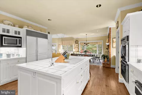 Kitchen - 949 Bellview Rd, Mclean, VA 22102 photo 1 of 3