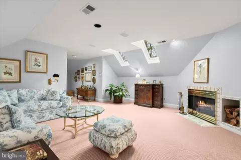 Other - 949 Bellview Rd, Mclean, VA 22102 photo 8 of 10