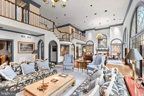 Living - 949 Bellview Rd, Mclean, VA 22102 photo 7 of 7