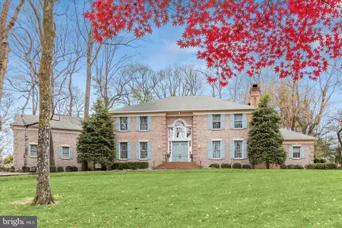 949 Bellview Rd, Mclean, VA 22102