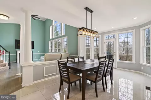 Dining - 8020 Pohick Rd, Springfield, VA 22153 photo 3 of 3