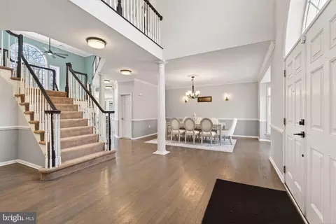 Entry Way - 8020 Pohick Rd, Springfield, VA 22153 photo 1 of 9