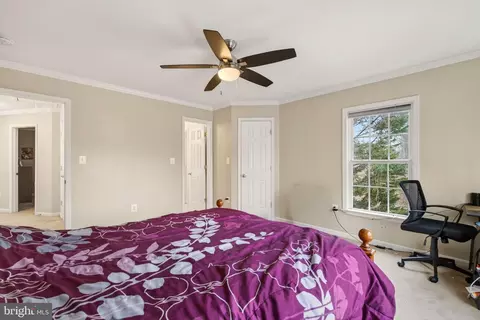 Bedroom - 8020 Pohick Rd, Springfield, VA 22153 photo 8 of 9