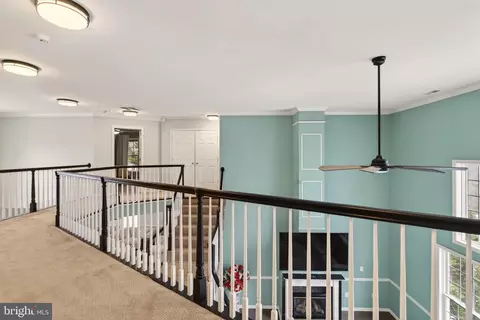Entry Way - 8020 Pohick Rd, Springfield, VA 22153 photo 9 of 9