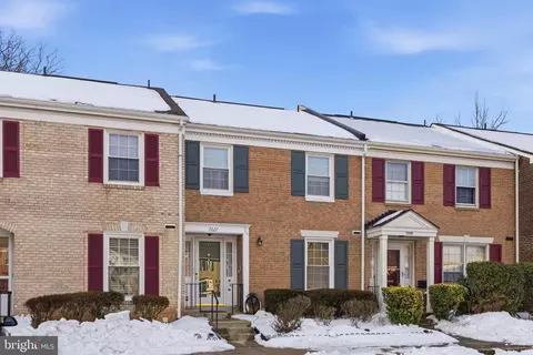 Exterior - 7227 Evanston Rd, Springfield, VA 22150 photo 2 of 5