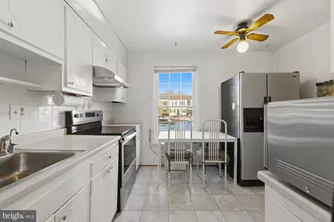Kitchen - 7227 Evanston Rd, Springfield, VA 22150 photo 3 of 3