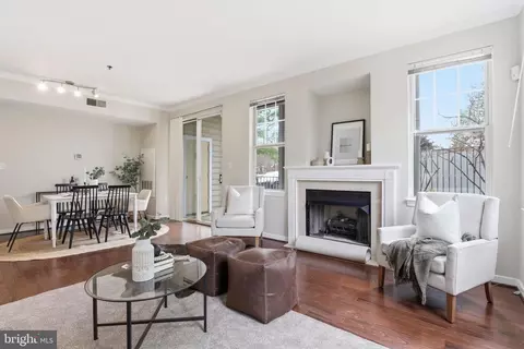 1641 International Dr #114, Mclean, VA 22102