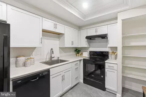 7721 Tremayne Pl #211, Mclean, VA 22102 photo 14