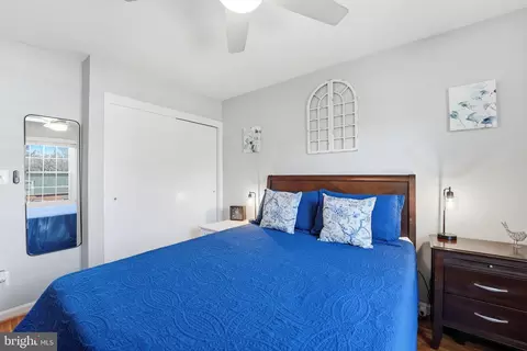Bedroom - 8142 Carrleigh Pkwy #126, Springfield, VA 22152 photo 4 of 4