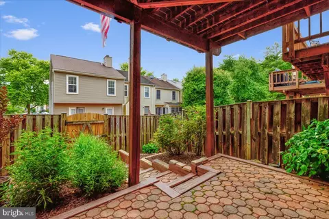 Exterior - 6940 Compton Ln, Centreville, VA 20121 photo 4 of 15