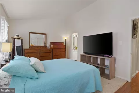 Bedroom - 6940 Compton Ln, Centreville, VA 20121 photo 3 of 3