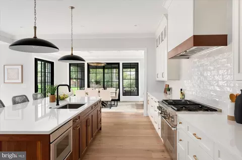 Kitchen - 1446 Cola Dr, Mclean, VA 22101 photo 5 of 5