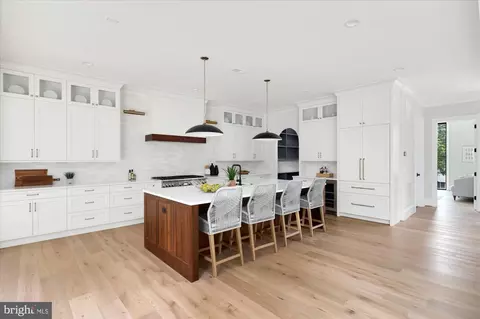 Kitchen - 1446 Cola Dr, Mclean, VA 22101 photo 3 of 5