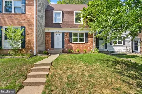 3014 Talking Rock Dr, Fairfax, VA 22031