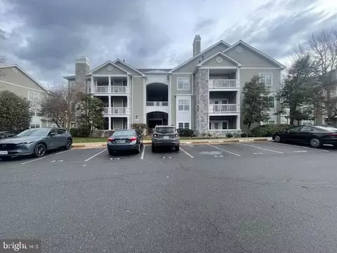 1716 Lake Shore Crest Dr #22, Reston, VA 20190